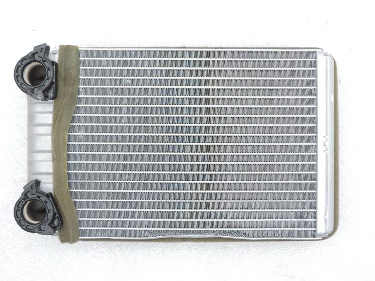 Opel Astra J K Zafira C Sildītāja dzesētājs Siltummainis Sildītāja radiators 13287939