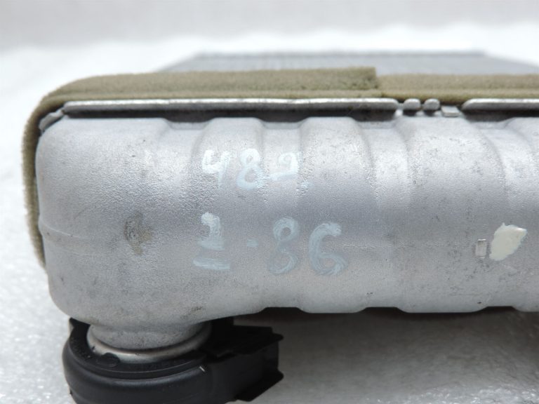 Opel Astra J K Zafira C Sildītāja dzesētājs Siltummainis Sildītāja radiators 13287939