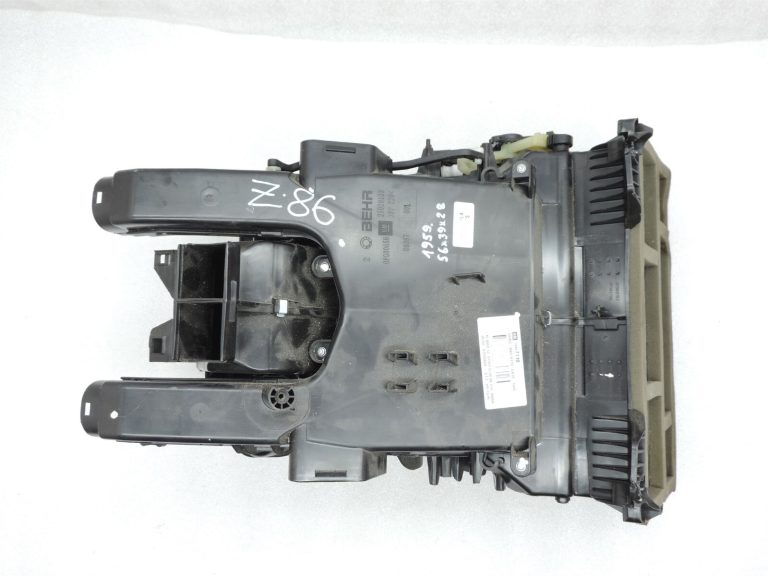 Opel Zafira C Sildītāja korpuss Apkures centrs Sildītāja serdeņa daļa BEHR 13497110 39141363