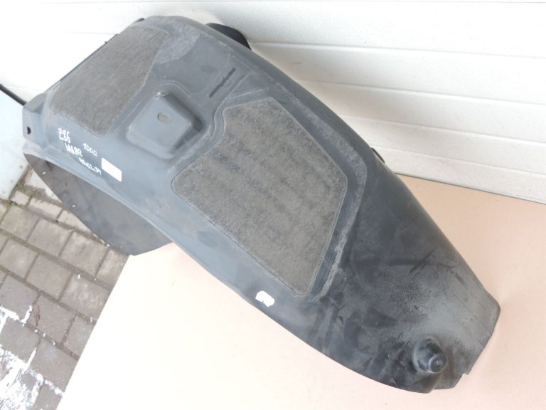 Opel Zafira C Riteņa arkas uzlikas iekšējais dubļusargs Riteņa arkas uzlikas aizmugurējā labā daļa