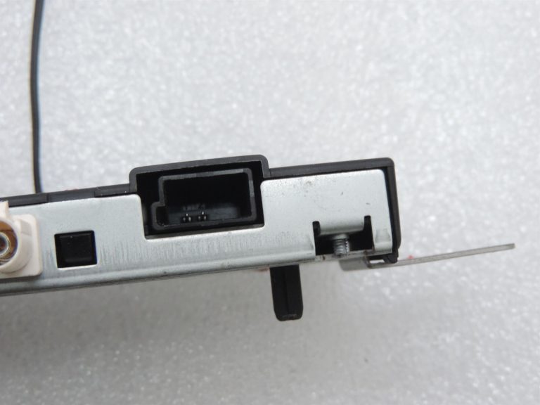 Opel Zafira C aizmugurējā loga antenas antenas pastiprinātājs 20940242