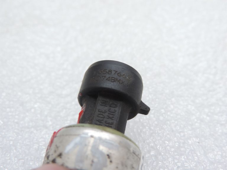 Opel Astra J Zafira C Fiat Gaisa kondicionēšanas spiediena sensors Gaisa kondicionēšanas spiediena sensors 13587668