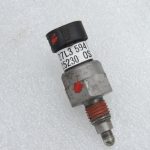 Opel F40 manuālā pārnesumkārba atpakaļgaitas pārnesumu atpakaļgaitas gaismas slēdzis 55577819