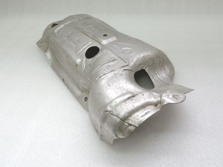 Opel Astra J Insignia A Zafira C 2.0CDTi DPF makrodaļiņu filtra siltuma vairogs 55562332
