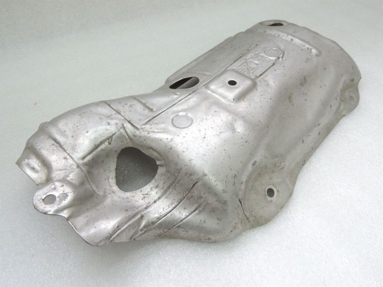 Opel Astra J Insignia A Zafira C 2.0CDTi DPF makrodaļiņu filtra siltuma vairogs 55562332