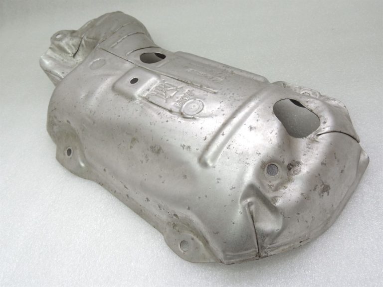 Opel Astra J Insignia A Zafira C 2.0CDTi DPF makrodaļiņu filtra siltuma vairogs 55562332