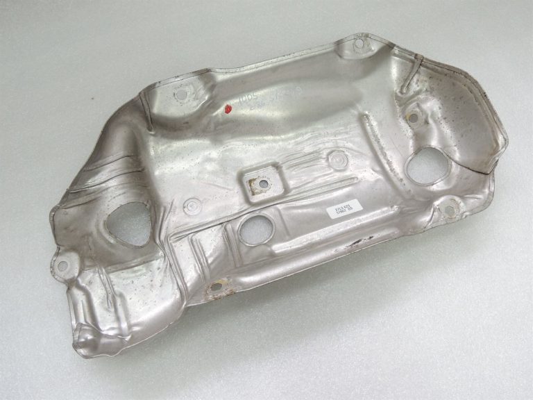 Opel Astra J Insignia A Zafira C 2.0CDTi DPF makrodaļiņu filtra siltuma vairogs 55562332