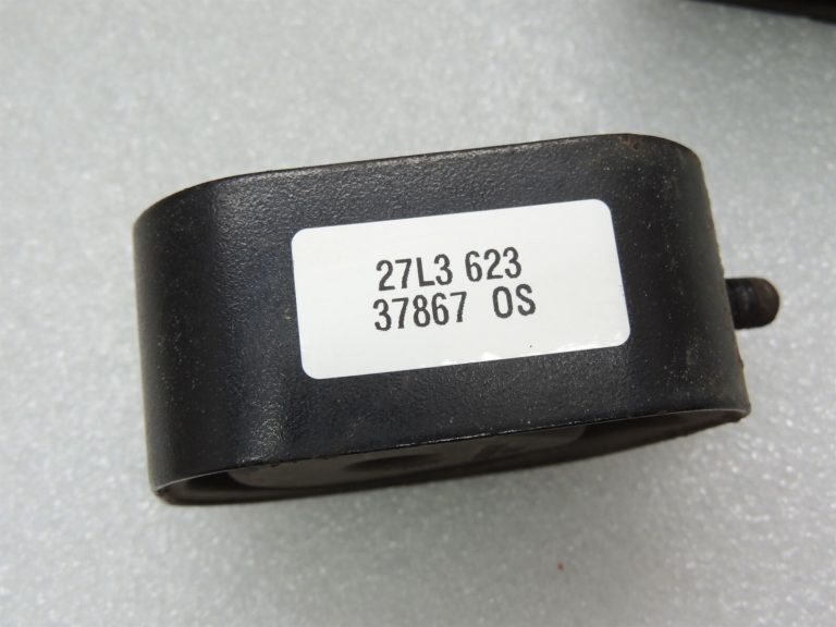 Opel Astra J Insignia A Zafira C Izplūdes priekšējās caurules trokšņu slāpētāja komplekts 13229780
