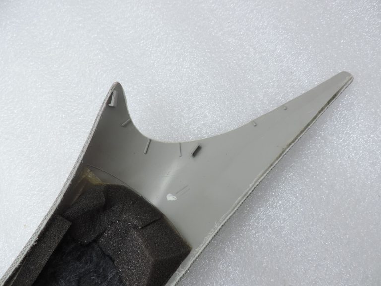 Opel Zafira C Priekšējais kreisais A-svārstītāja pārsegs Light Titanium 20893073