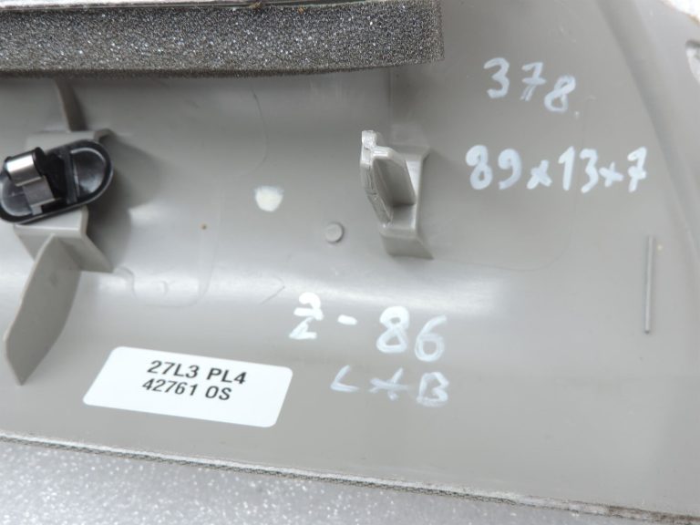 Opel Zafira C Priekšējais labās A-svārstgstikla vāks Light Titanium 20893074