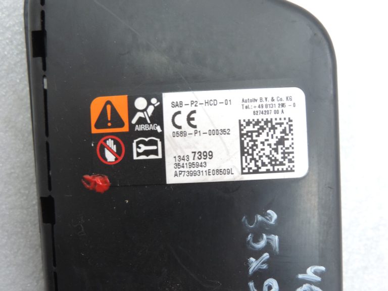 Opel Zafira C Priekšējā labā sēdekļa drošības modulis SRS modulis 13437399