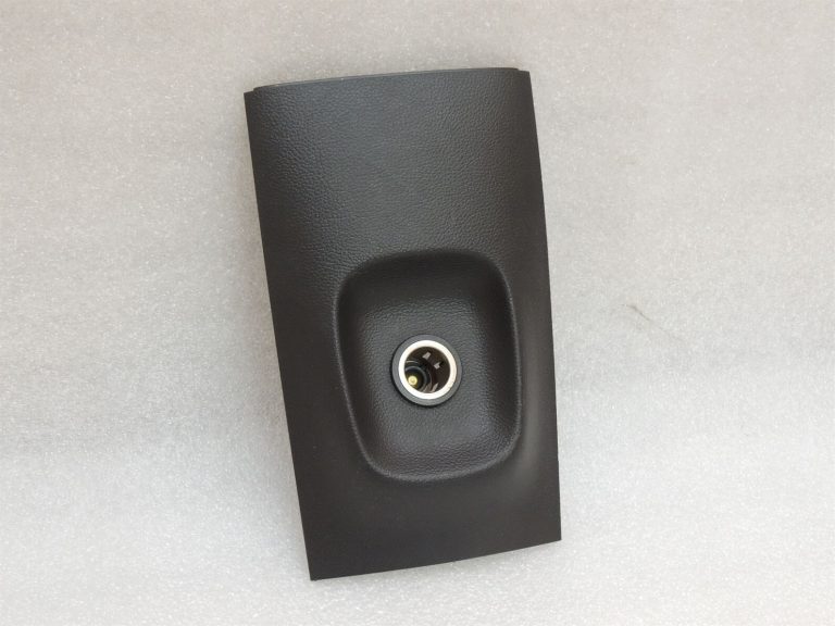 Opel Zafira C tuneļa konsole, centrālās konsoles aizmugurējais vāks 12V 2068029