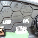 Opel Zafira C instrumentu paneļa labās puses skaļruņa vāks 20891044