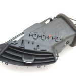 Opel Zafira C Priekšējā centrālā kreisā priekšējā paneļa ventilācijas režģa gaisa sprausla 13427382