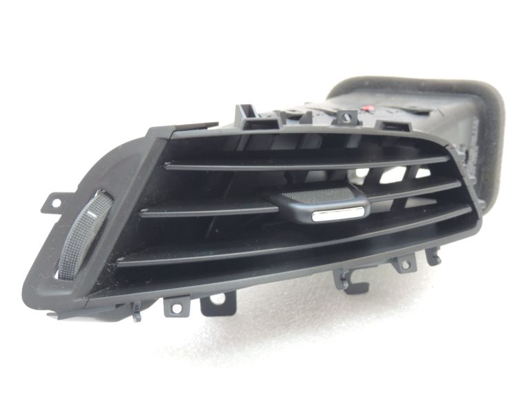 Opel Zafira C Priekšējā centrālā kreisā priekšējā paneļa ventilācijas režģa gaisa sprausla 13427382