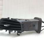 Opel Zafira C Priekšējā centrālā kreisā priekšējā paneļa ventilācijas režģa gaisa sprausla 13427382