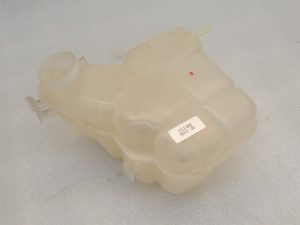 Расширительный бачок охлаждающей жидкости Opel Zafira C 13304127