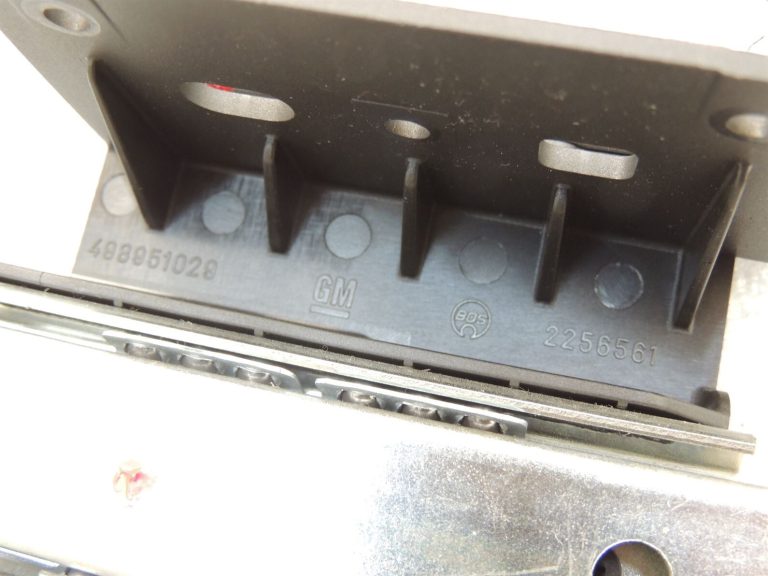 Opel Zafira C centrālā roku balsta bīdāmā mehānisma slaidu komplekts