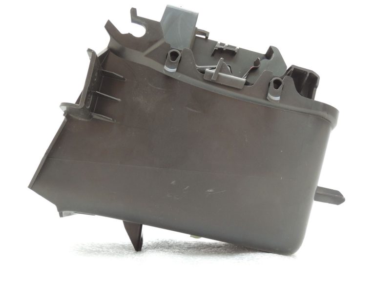 Opel Zafira C instrumentu paneļa cimdu nodalījuma vāks Jet Black