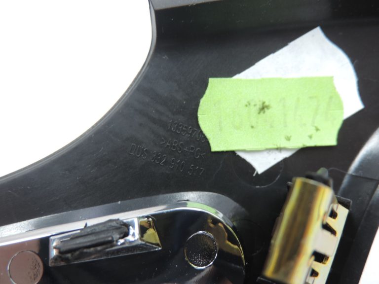 Opel Zafira C instrumentu paneļa radio displeja gaisa sprauslas vāks 13447290