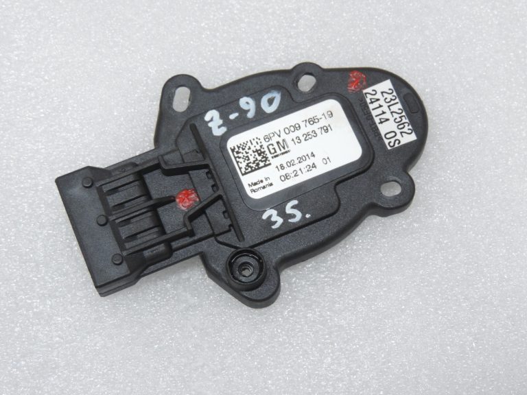 Opel Zafira C akseleratora pedāļa potenciometrs 13253791 13253781