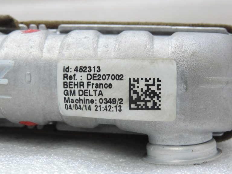 Opel Astra J K Zafira C Sildītāja dzesētājs Siltummainis Sildītāja radiators 13287939