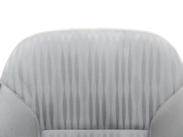 Opel Zafira C Priekšējie labie sēdekļi Atzveltne bez apsildes TAGR 13296546