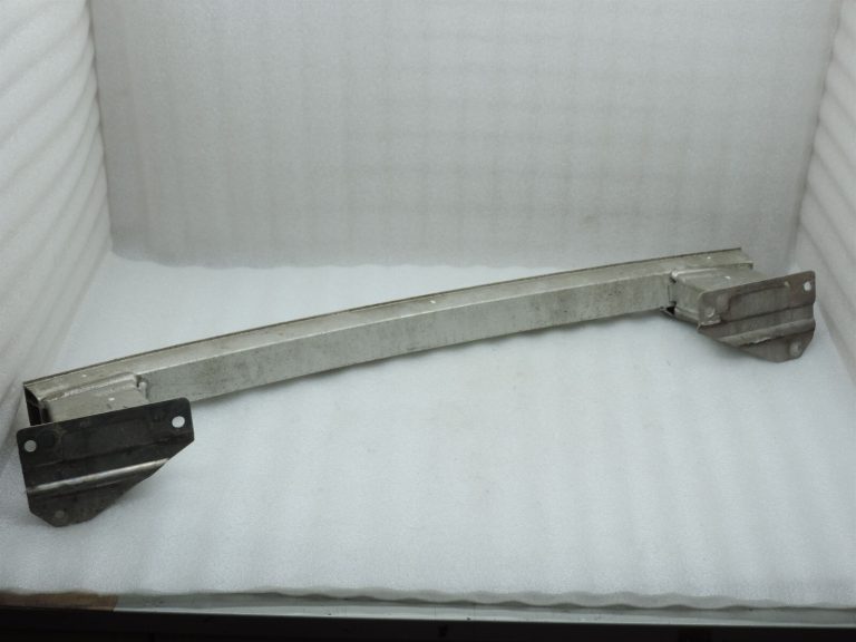 Opel Zafira C Aizmugurējā bampera bampera šķērssijas nesējs 12776305
