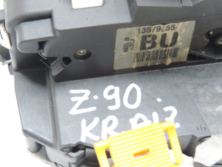 Opel Astra J Insignia Zafira C Aizmugures kreiso durvju slēdzene 13579555 133737