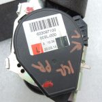 Opel Zafira C Priekšējais kreisais drošības jostas spriegotājs melns 13394803