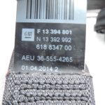 Opel Zafira C Priekšējais kreisais drošības jostas spriegotājs melns 13394803