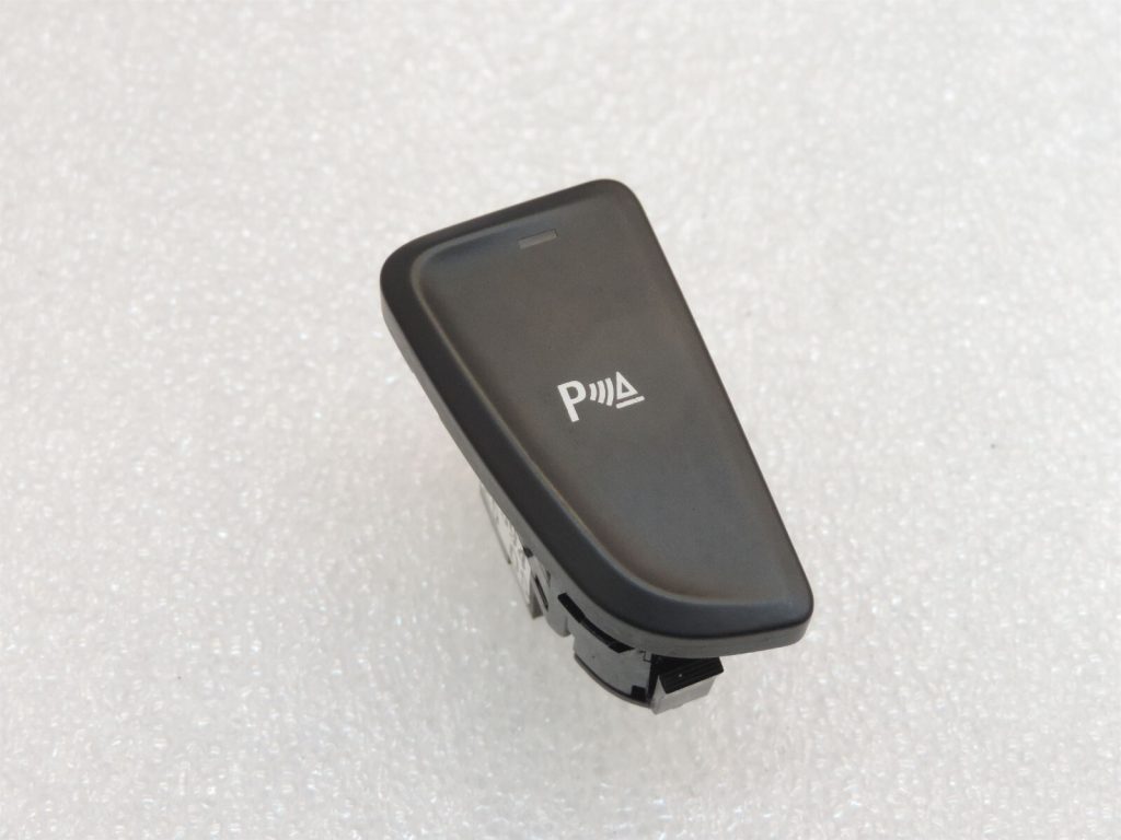 Opel Zafira C PDC parking aid Parkpilot Parktronik switch 20925927