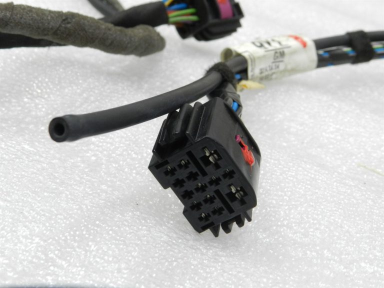 Opel Zafira C Aizmugurējās kreisās augšējās aizmugurējās durvis vadu instalācijas kabelis 20862609