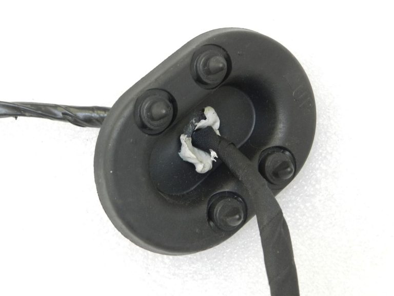 Opel Zafira C Aizmugurējā virsbūves instalācijas kabelis 13389436