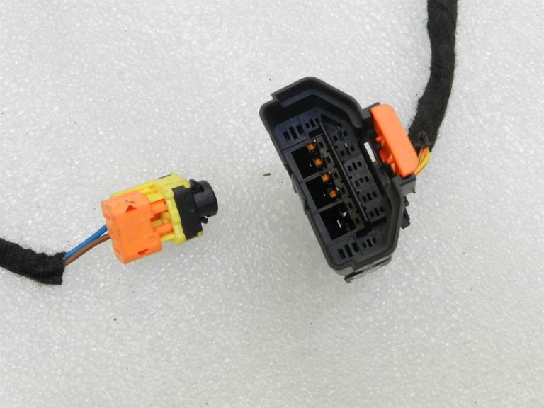 Opel Zafira C Priekšējā kreisās puses vadītāja sēdekļa vadu instalācijas kabelis 13373802