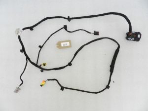 Opel Zafira C Front right passenger side seat wiring harness cable 13373805