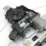 Opel Zafira C Oriģinālais aizmugurējā labā loga motora savienojums 13260142