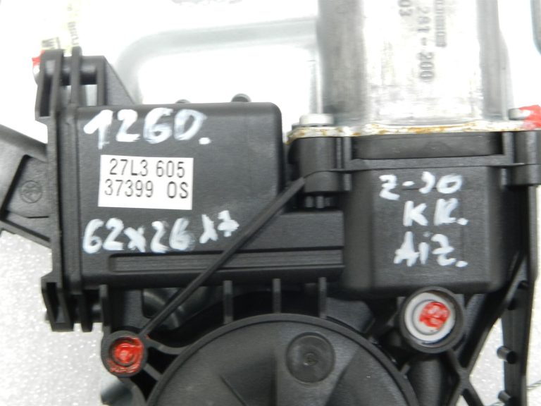 Opel Zafira C Original aizmugurējā kreisā loga regulatora motora saikne 13260141