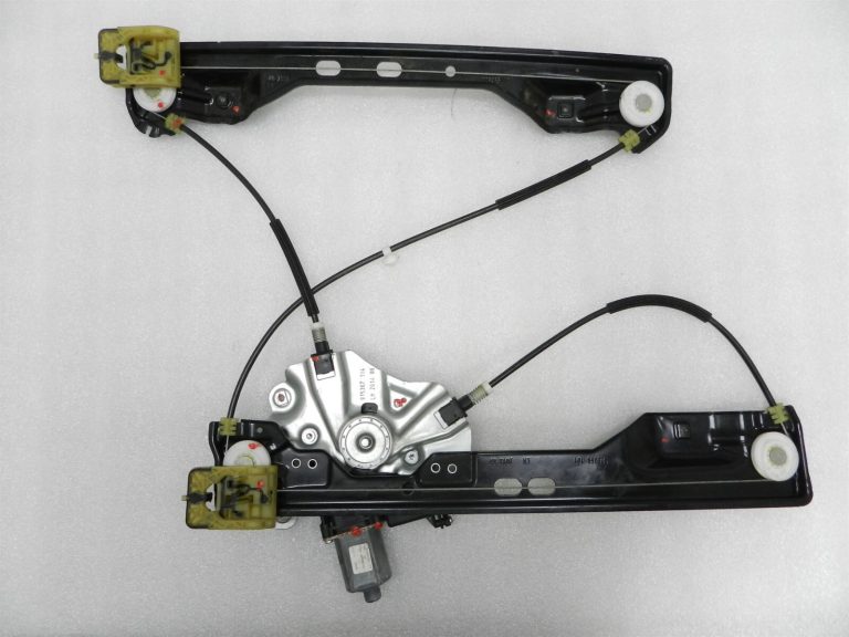 Opel Zafira C Oriģinālais priekšējais kreisais logu regulatora motora savienojums 13260137
