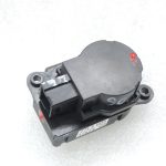 Opel Astra J Zafira C Apkures ventilācijas lūkas servomotors Servomotors 13416716