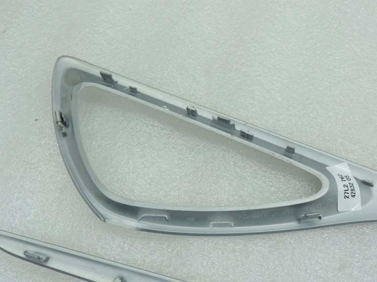 Opel Zafira C Tur dekoratīvās līstes apdares vāku komplekts sudraba krāsā