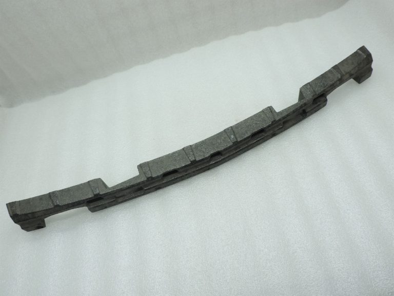 Opel Zafira C Aizmugurējā bampera putu trieciena absorbētājs 13300735
