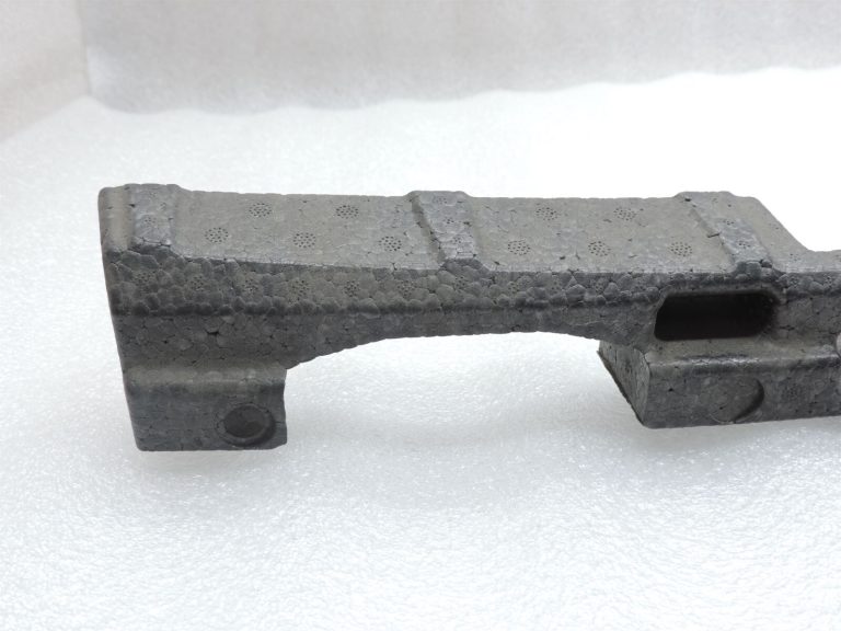 Opel Zafira C Aizmugurējā bampera putu trieciena absorbētājs 13300735
