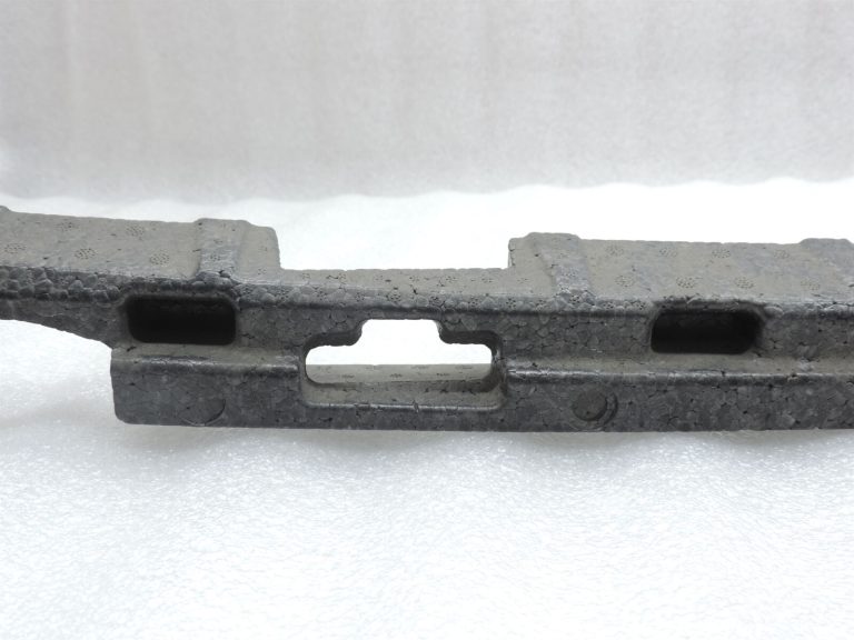 Opel Zafira C Aizmugurējā bampera putu trieciena absorbētājs 13300735