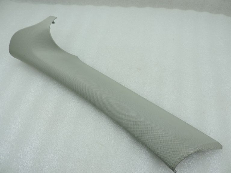 Opel Zafira C Priekšējais kreisais A-svārstītāja pārsegs Light Titanium 39039149