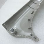 Opel Zafira C Priekšējais kreisais A-svārstītāja pārsegs Light Titanium 39039149