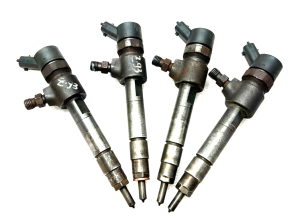 4 x degvielas iesmidzinātāju komplekts Suzuki Opel Fiat Saab Alfa Romeo 1.9CDTi