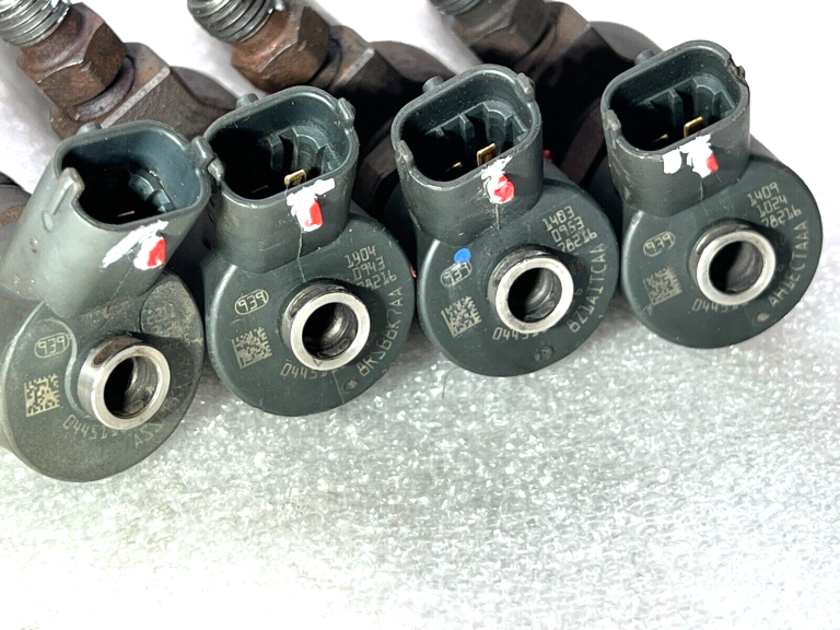 4 x degvielas iesmidzinātāju komplekts Suzuki Opel Fiat Saab Alfa Romeo 1.9CDTi