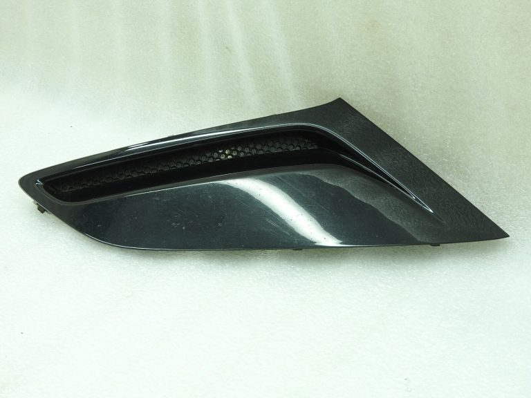 Oriģinālā labās puses ventilācijas reste Grila bamperis OPEL ZAFIRA TOURER C