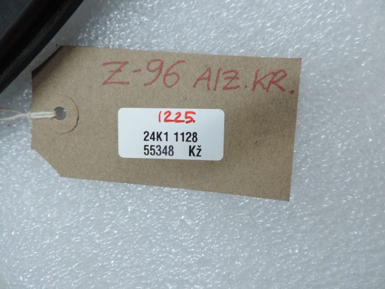 Oriģināls Opel Zafira C aizmugurējo kreiso durvju blīvējums virsbūves blīvētājs
